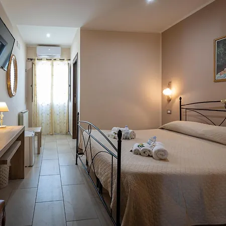 Oda ve Kahvaltı Beb Sant' Elia Caltanissetta