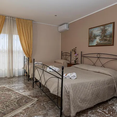 Oda ve Kahvaltı Beb Sant' Elia Caltanissetta